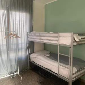 Mrhostel , Milano Italia