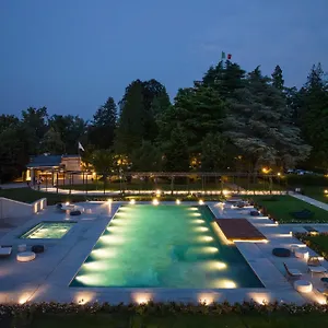 Palace Grand 4*, Varese Italia